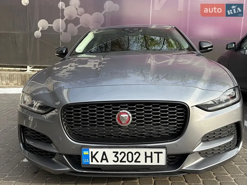 Jaguar XE 2019 VIN SAJAE4FX8LCP56665 фото оголошення 37 з 80