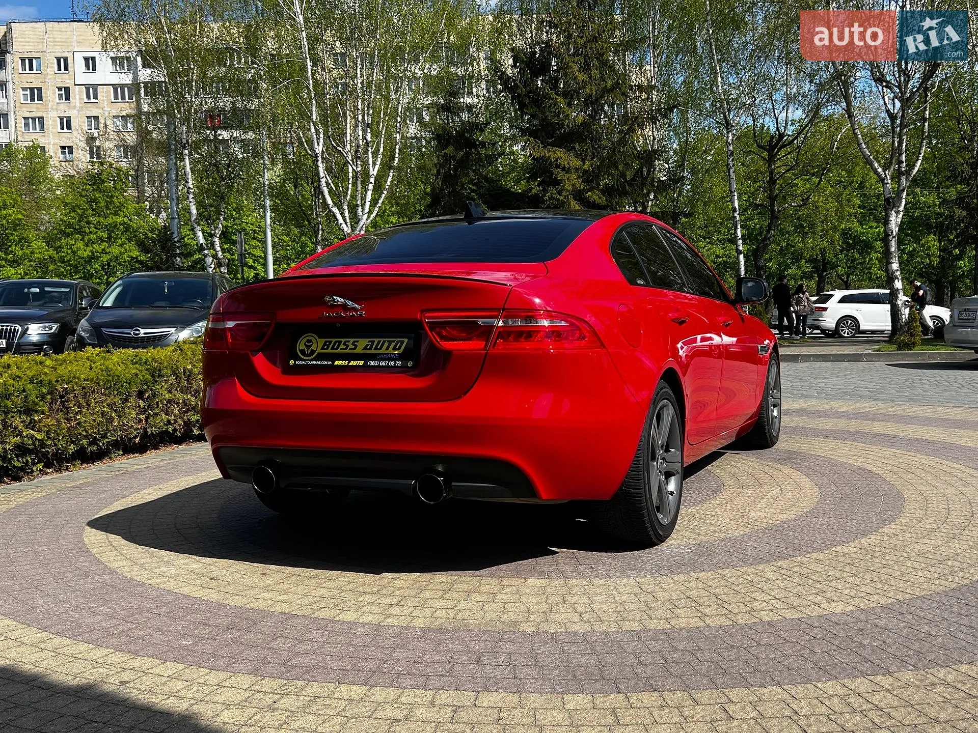 2018 Jaguar XE - мініатюра 8