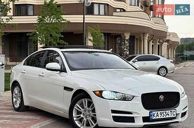 Седан Jaguar XE 2017 в Києві