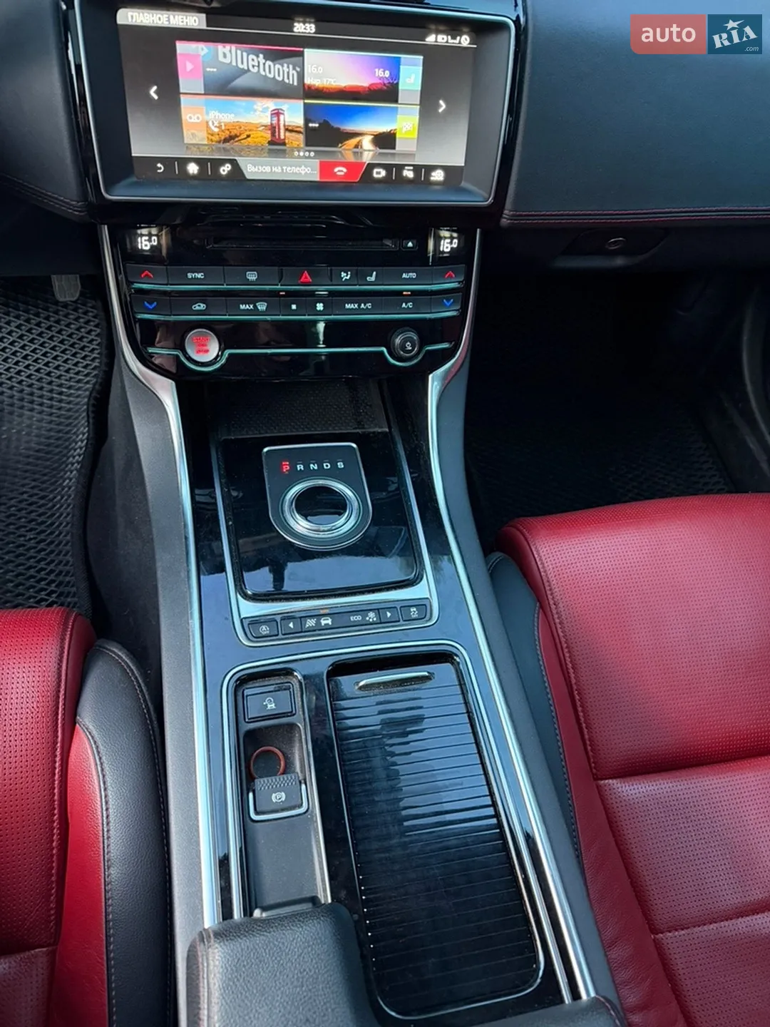2018 Jaguar XE - мініатюра 27