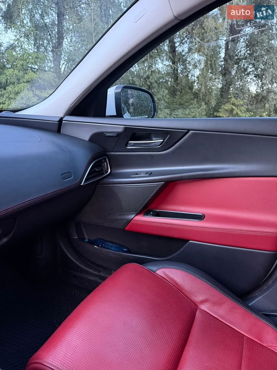 2018 Jaguar XE - мініатюра 30