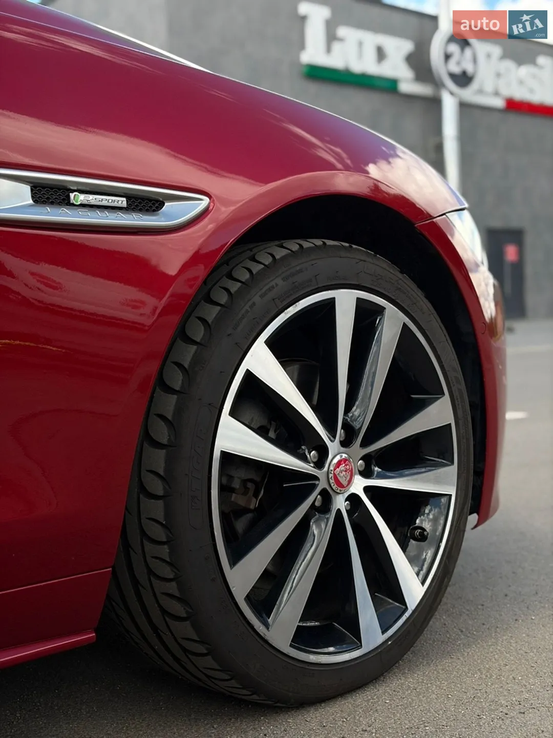 2016 Jaguar XE - мініатюра 23