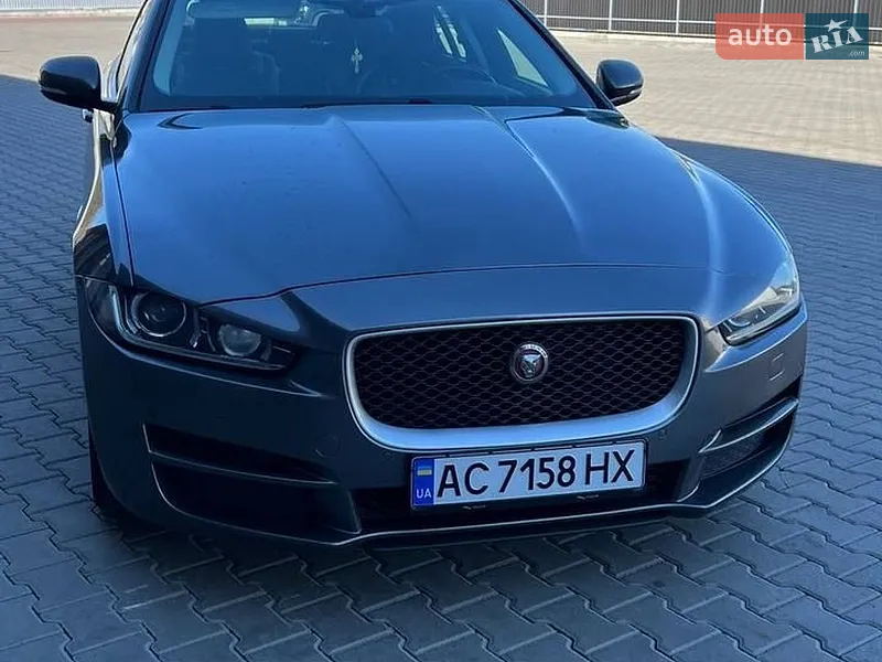 Jaguar XE 2015