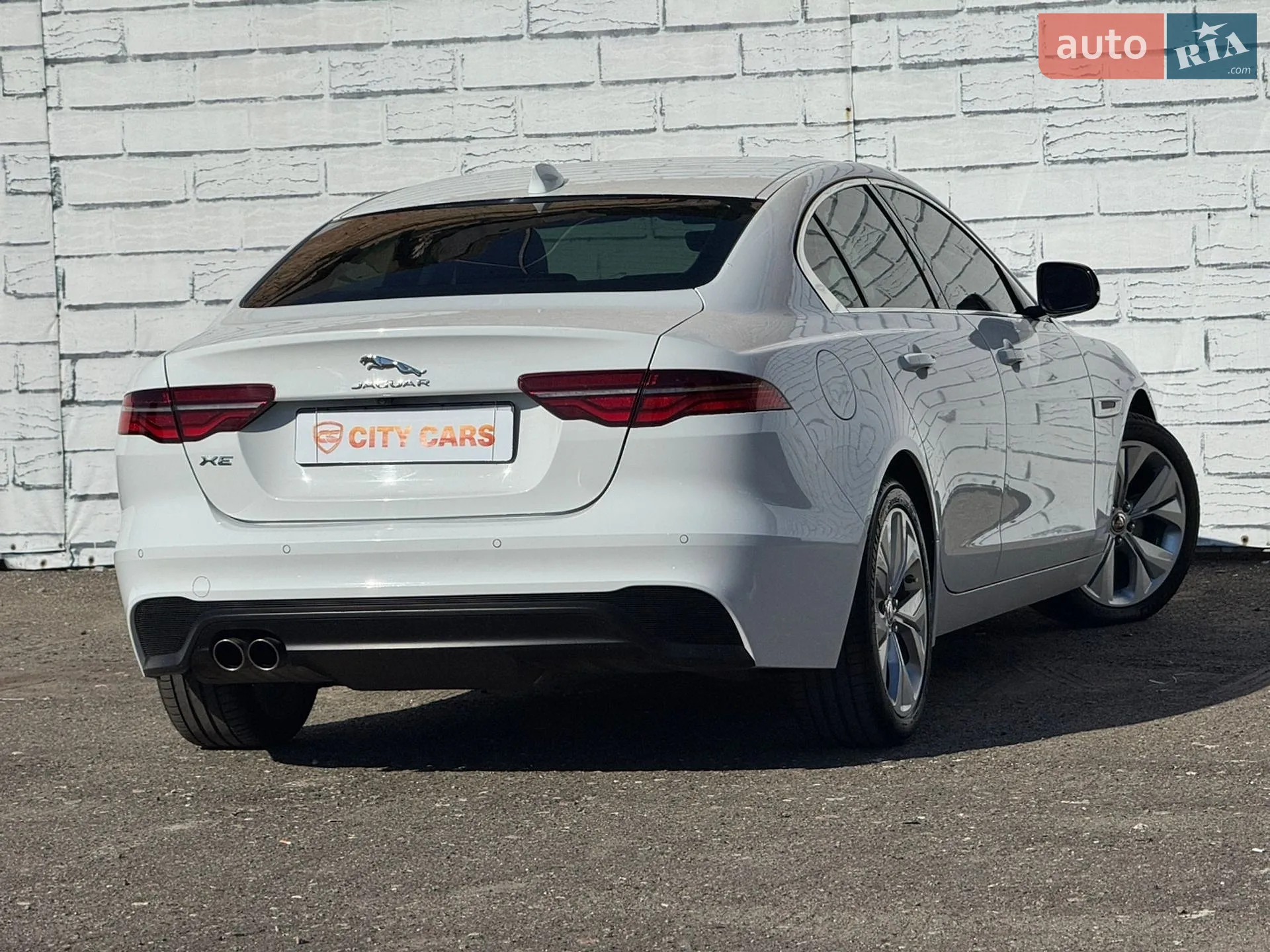 2020 Jaguar XE - мініатюра 15