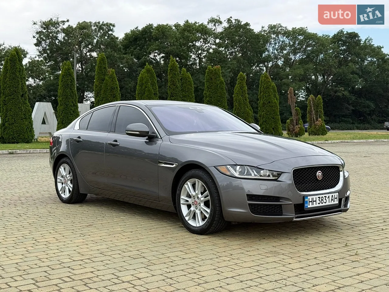 2016 Jaguar XE - мініатюра 29