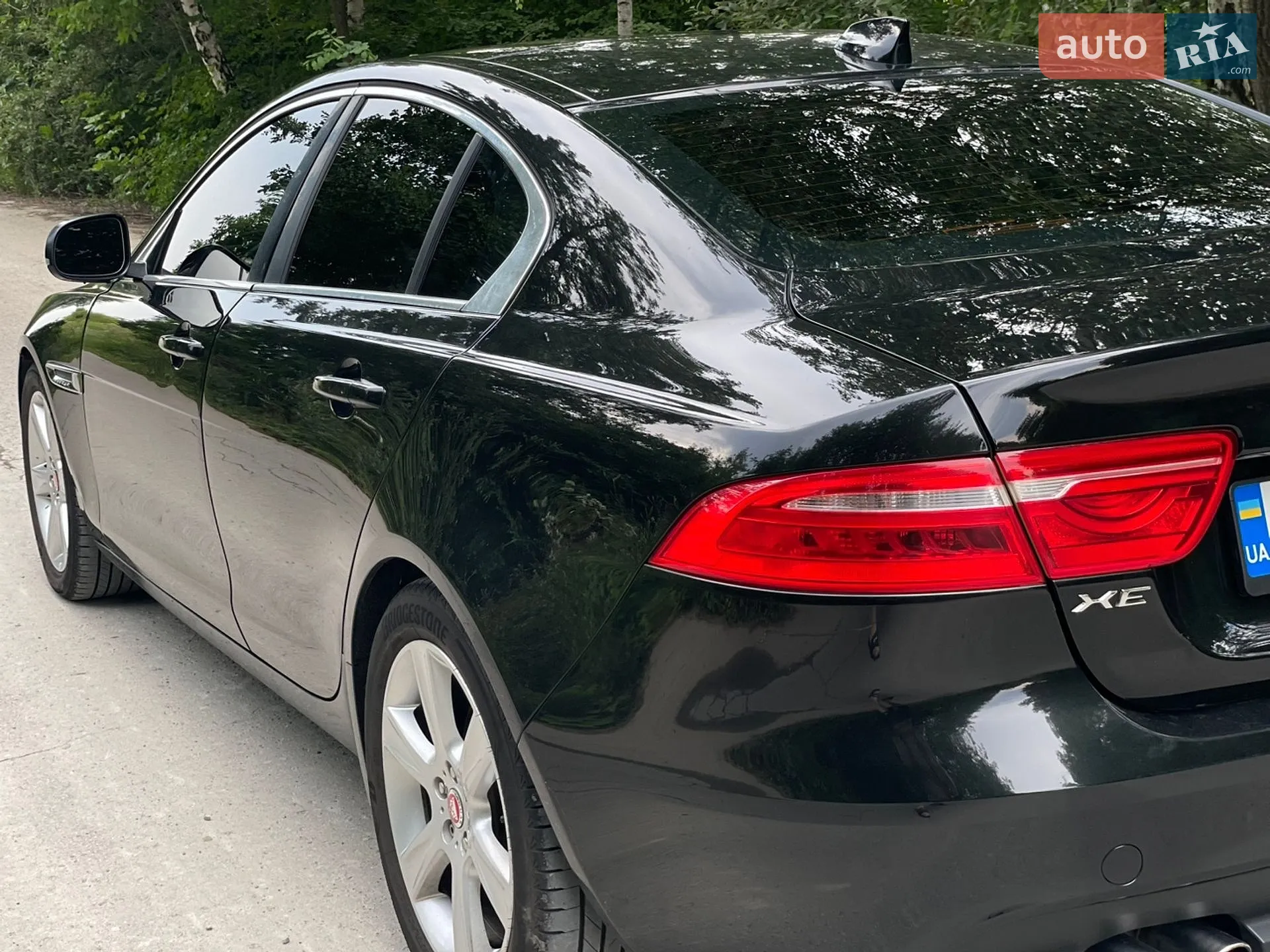 2016 Jaguar XE - мініатюра 8