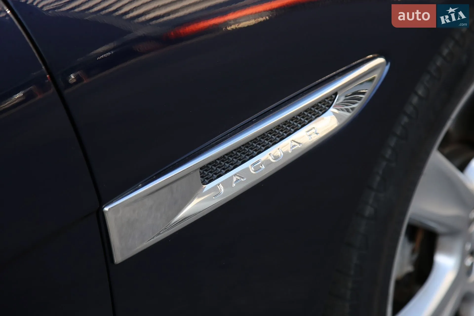 2015 Jaguar XE - мініатюра 8