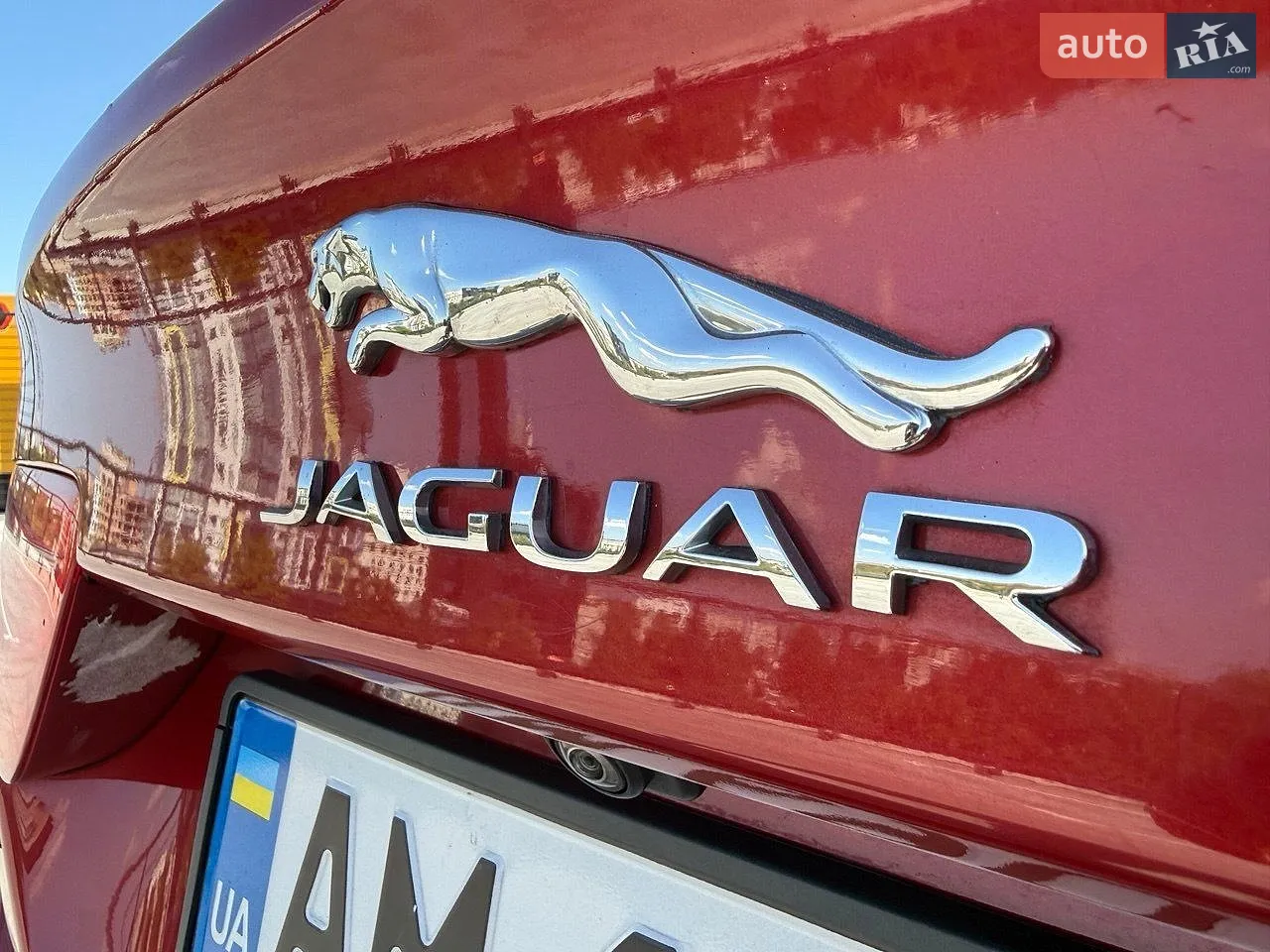 2018 Jaguar XE - мініатюра 15