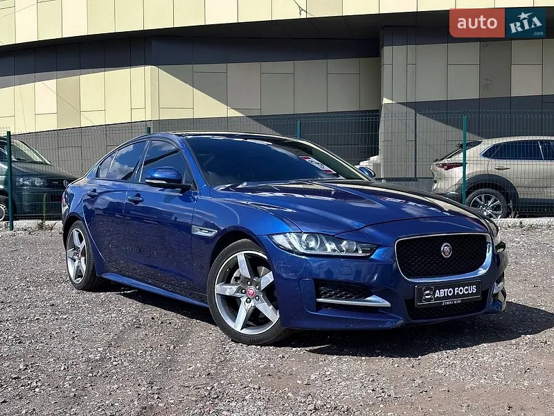 Jaguar XE 2015