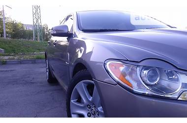 Седан Jaguar XF 2009 в Тернополе