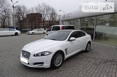 Седан Jaguar XF 2012 в Днепре