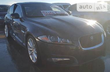 Седан Jaguar XF 2013 в Тернополе