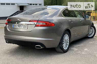 Седан Jaguar XF 2008 в Тернополе