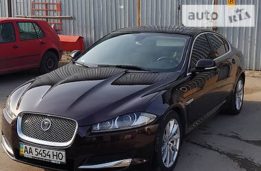 Седан Jaguar XF 2013 в Киеве