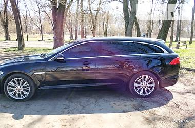 Седан Jaguar XF 2015 в Харькове