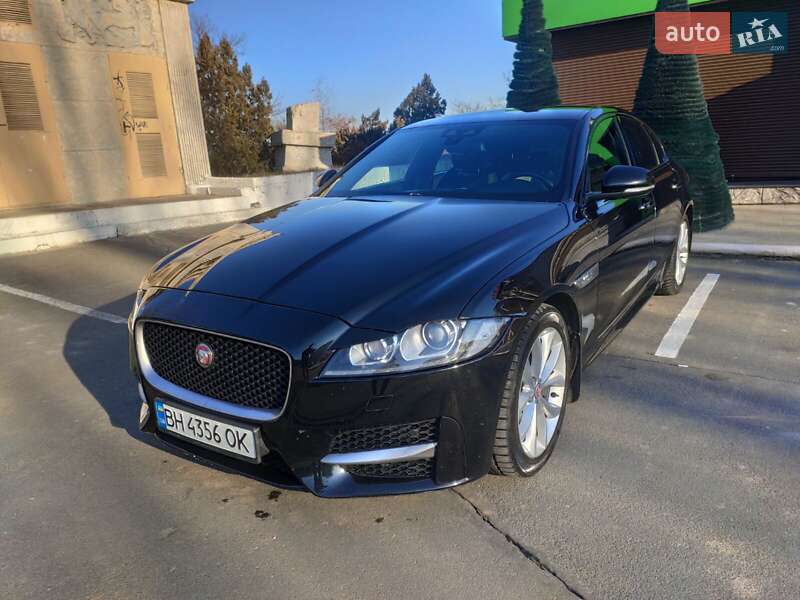 Седан Jaguar XF 2016 в Черноморске фото Седан Jaguar XF 2016 в Черноморске