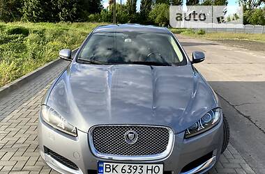 Седан Jaguar XF 2013 в Рівному