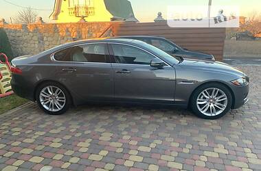 Седан Jaguar XF 2017 в Новоднестровске