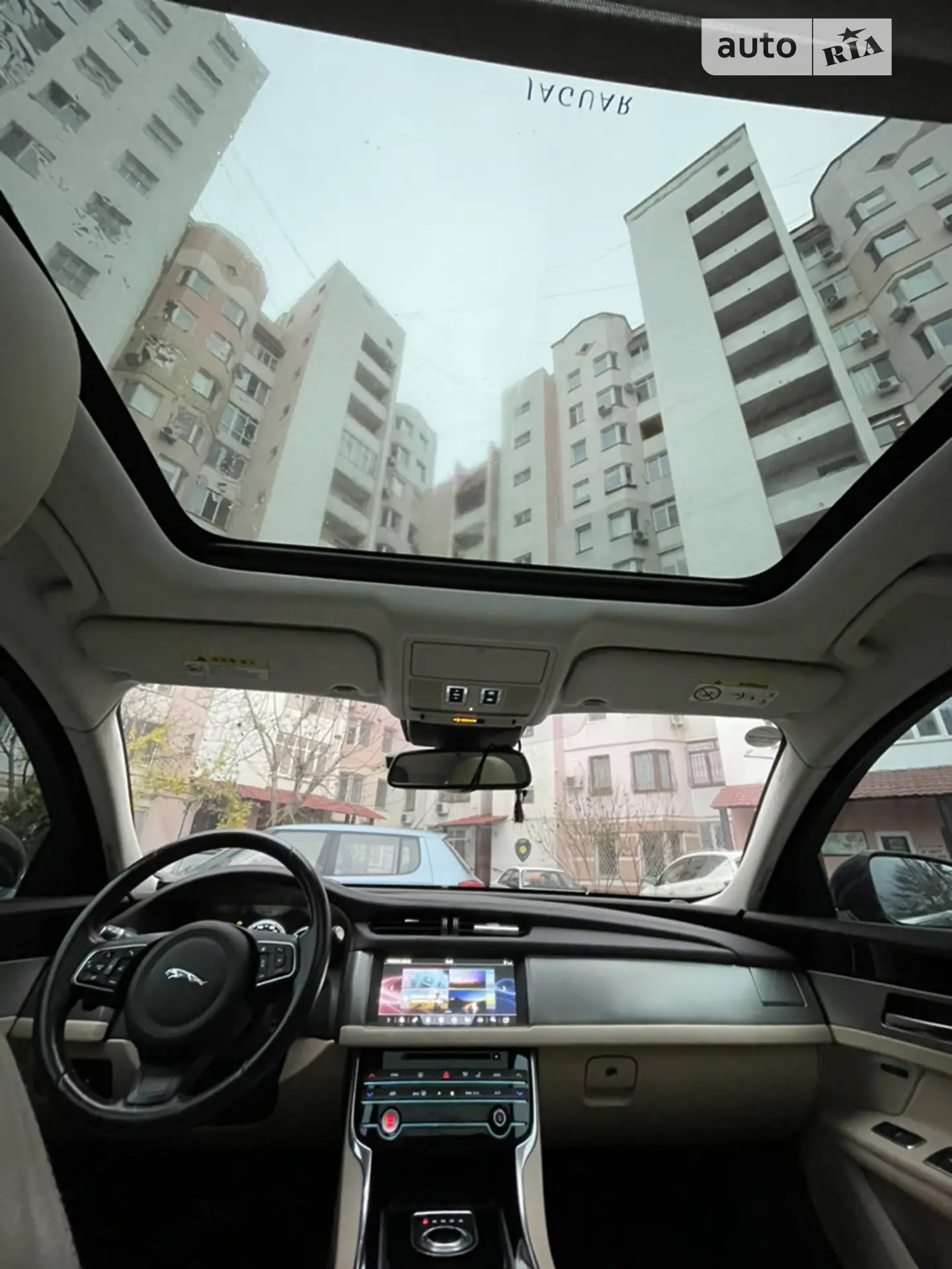 2016 Jaguar XF - мініатюра 11