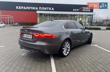 Седан Jaguar XF 2017 в Киеве