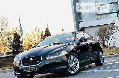 Седан Jaguar XF 2015 в Києві