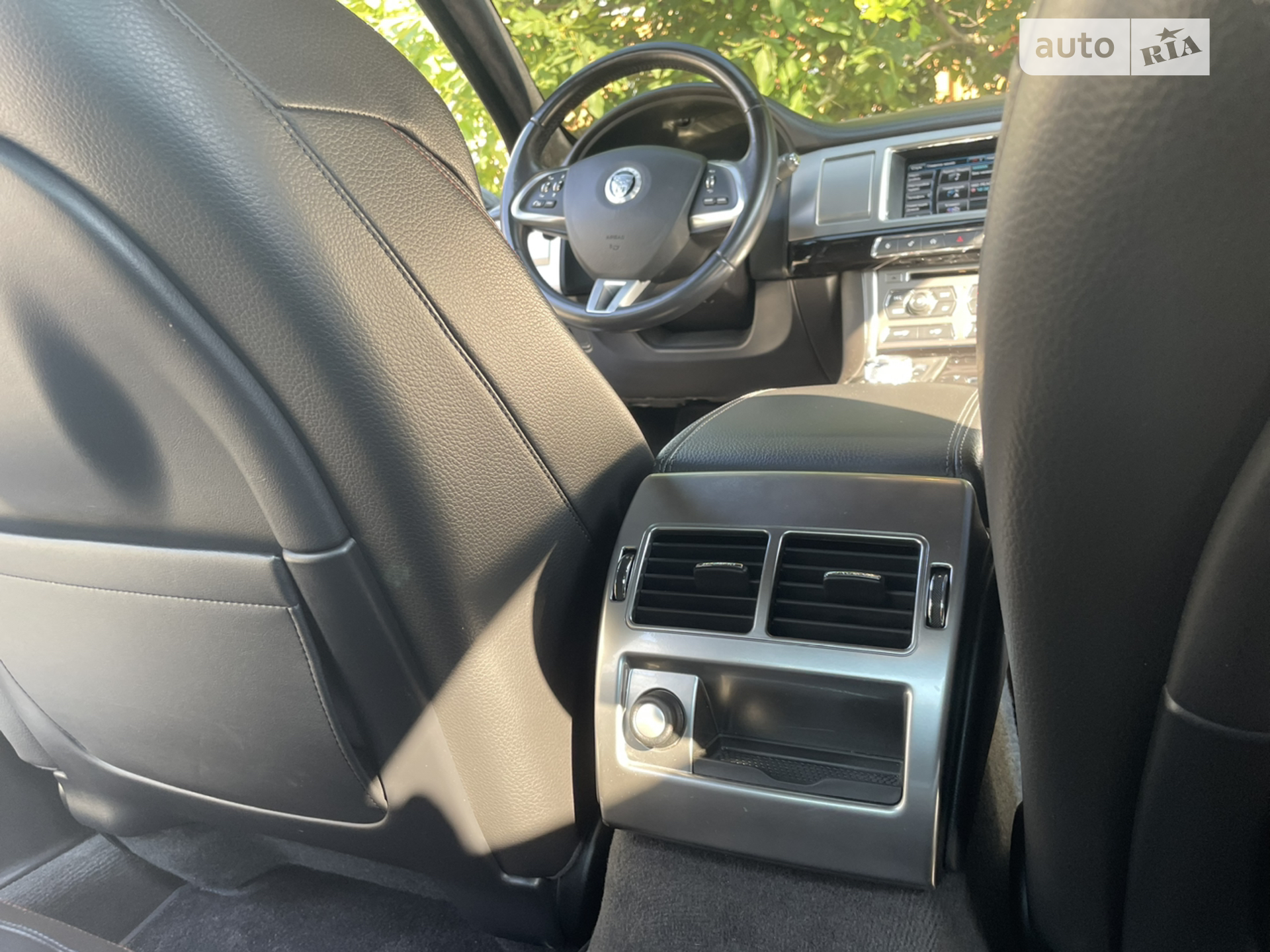 2015 Jaguar XF - мініатюра 52