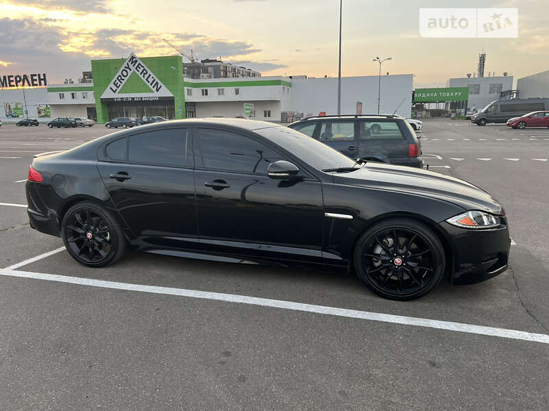 Седан Jaguar XF 2015 в Одессе