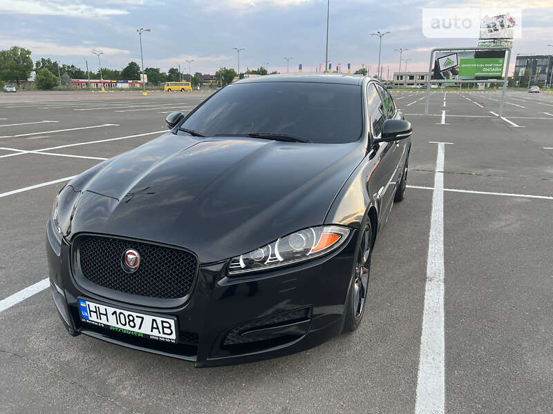 Седан Jaguar XF 2015 в Одессе