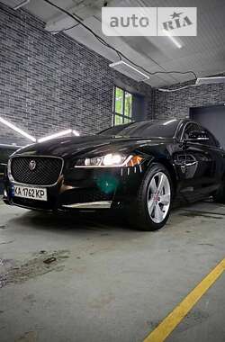 Седан Jaguar XF 2018 в Києві