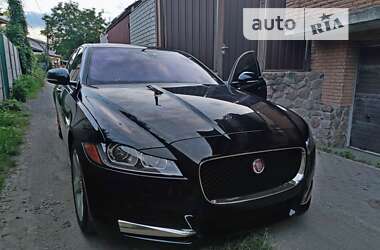 Седан Jaguar XF 2018 в Киеве