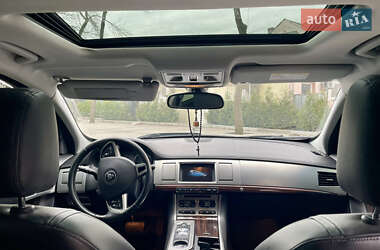 Універсал Jaguar XF 2014 в Ужгороді