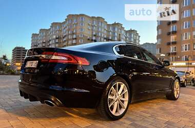 Седан Jaguar XF 2014 в Києві
