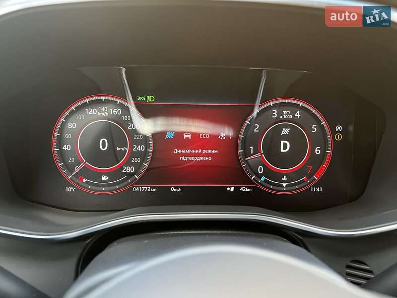 Седан Jaguar XF 2021 в Тернополе