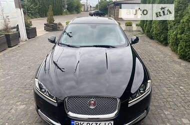 Универсал Jaguar XF 2013 в Вараше