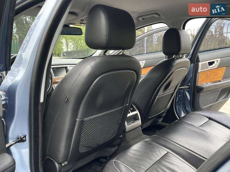 Седан Jaguar XF 2008 в Києві