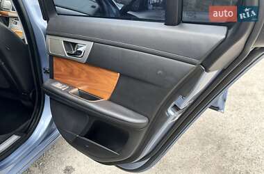 Седан Jaguar XF 2008 в 