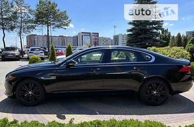 Седан Jaguar XF 2016 в Львові