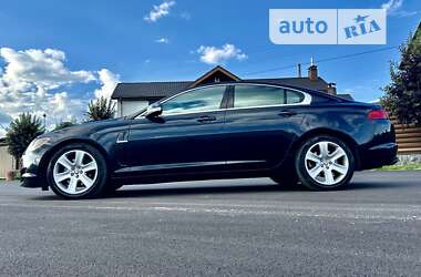 Седан Jaguar XF 2008 в Борисполі