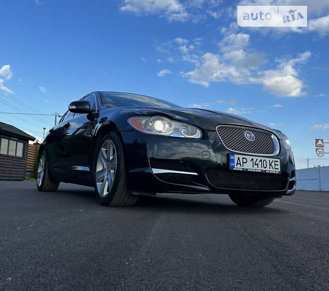 Седан Jaguar XF 2008 в Борисполі