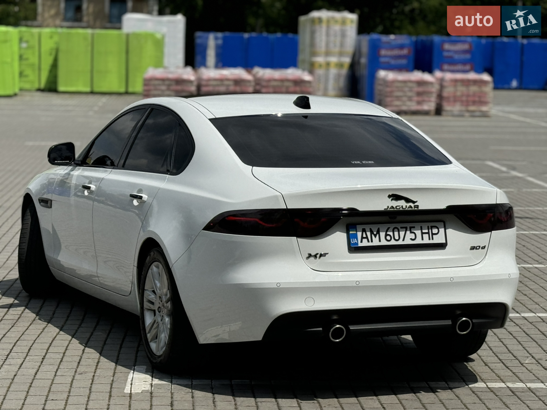 2016 Jaguar XF - мініатюра 7