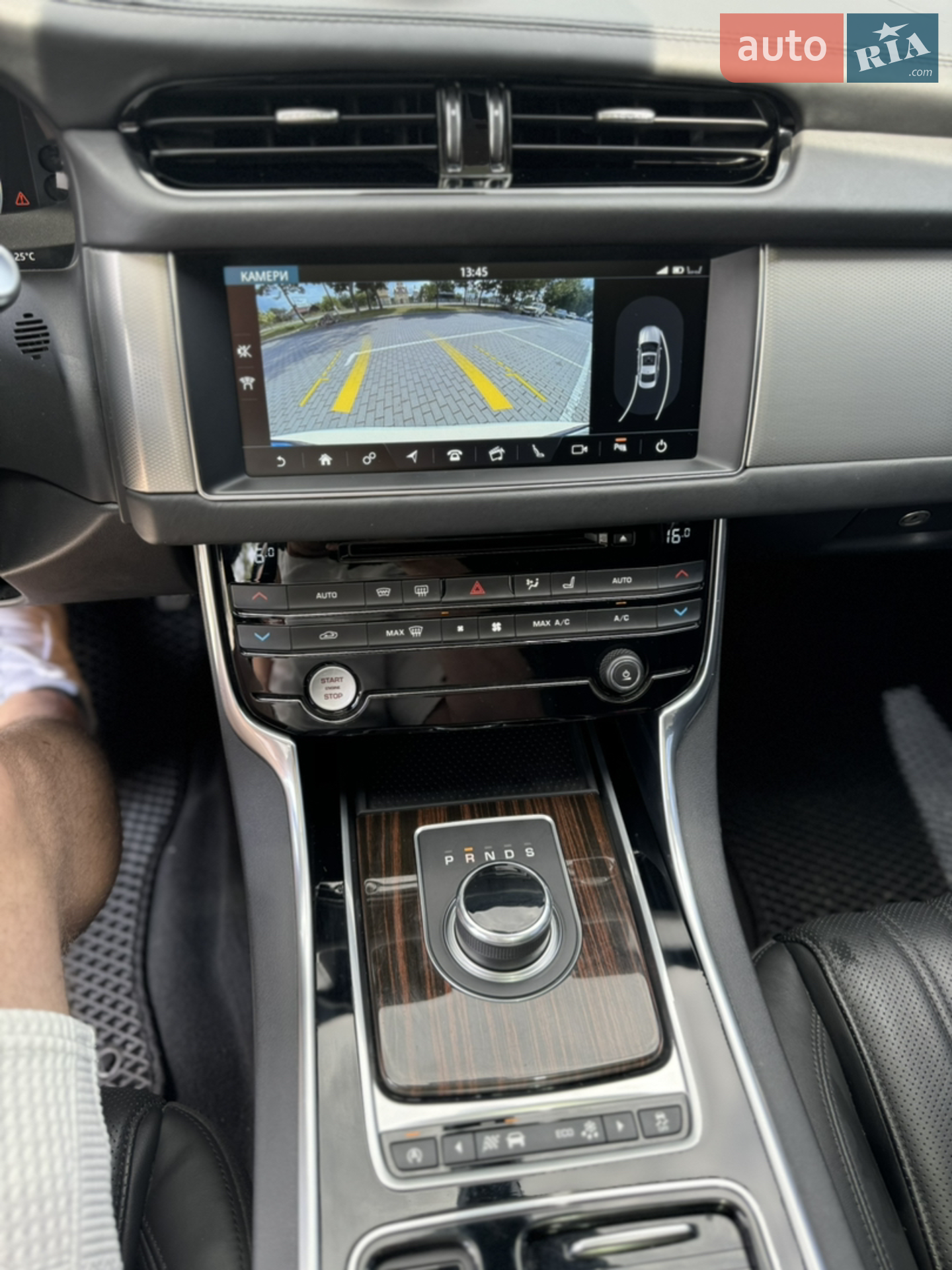 2016 Jaguar XF - мініатюра 27