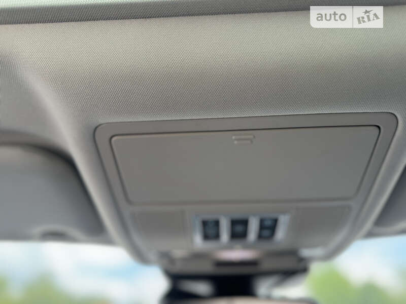 Седан Jaguar XF 2016 в Коломые фото 52 Седан Jaguar XF 2016 в Коломые