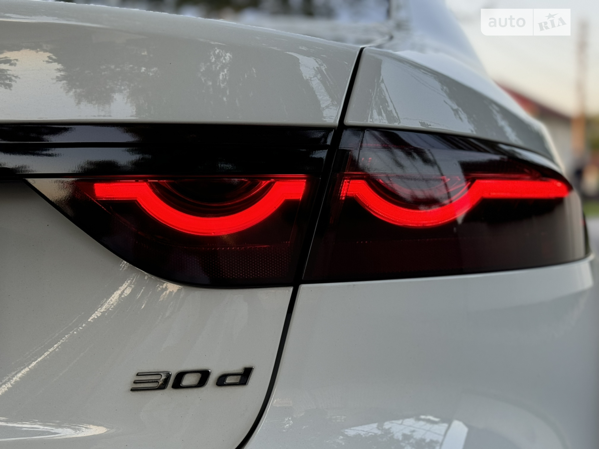 2016 Jaguar XF - мініатюра 10