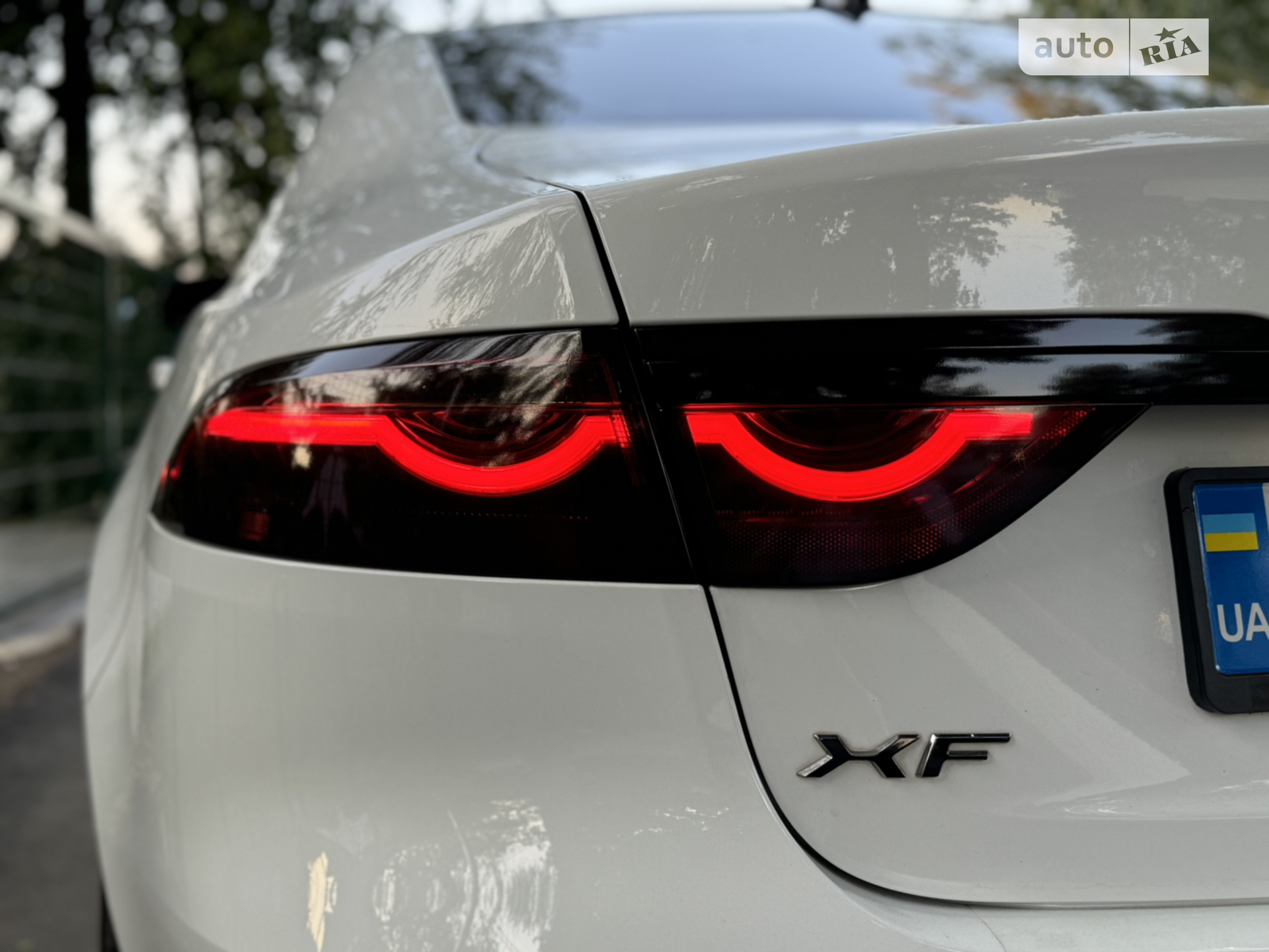2016 Jaguar XF - мініатюра 13
