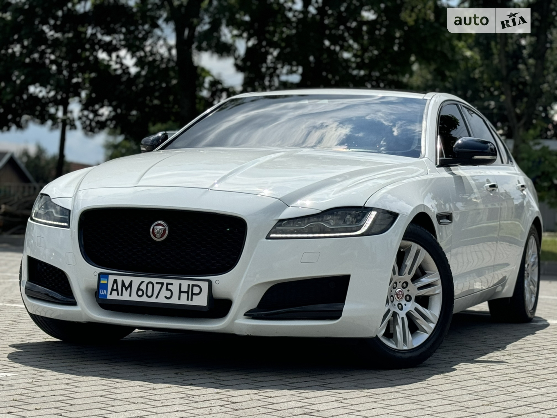 2016 Jaguar XF - мініатюра 71