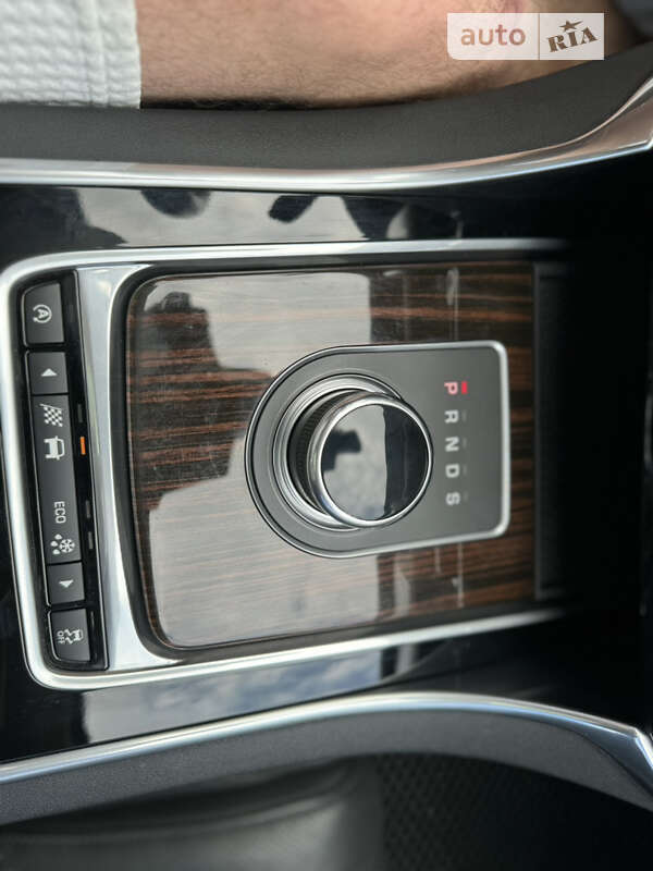 Седан Jaguar XF 2016 в Коломые фото 74 Седан Jaguar XF 2016 в Коломые