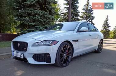 Седан Jaguar XF 2015 в Києві