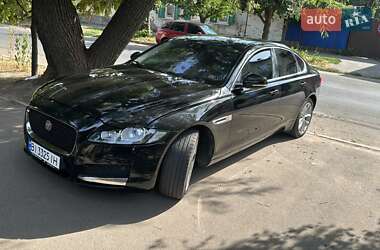 Седан Jaguar XF 2016 в Полтаве