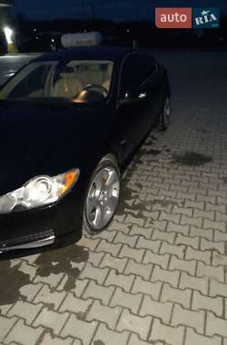 Седан Jaguar XF 2009 в Белогорье