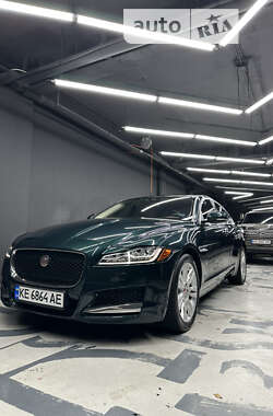 Седан Jaguar XF 2016 в Днепре